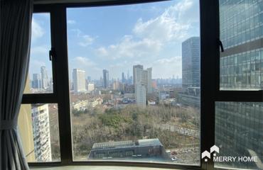 3 BEDROOMS IN pLACE COURT WITH NICE VIEW